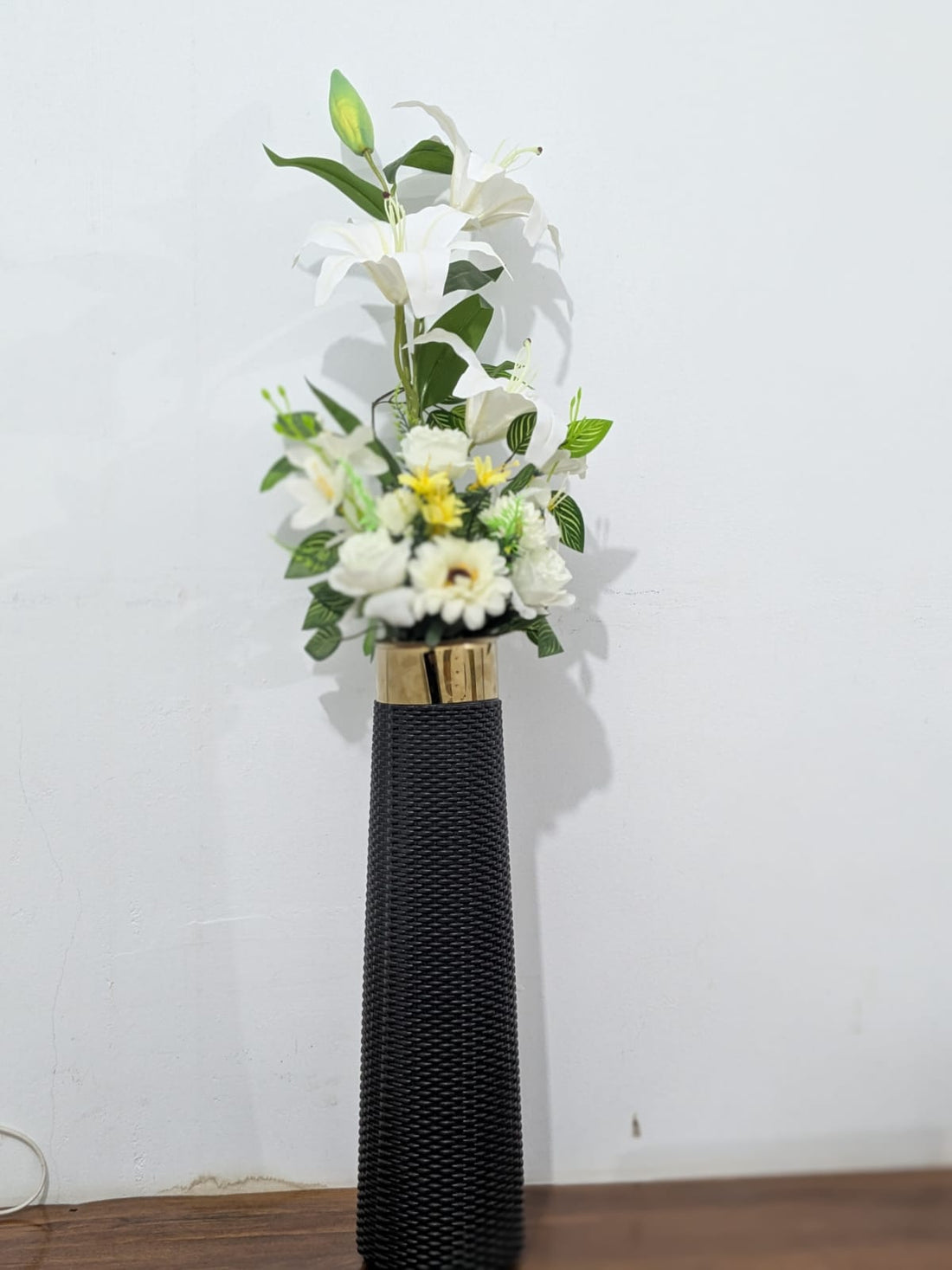 Artificial Lilies Flowers with Pot for Corner | Artificial bouquets