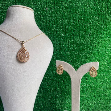 heart-shaped pendant